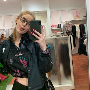 Meet your Posher, Amamda